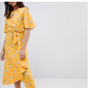 Influence Yellow Floral Print Dress Size 14